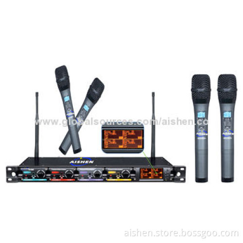 PLL and UHF CPU Control Four Wireless Microphone